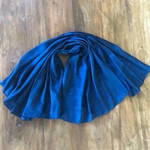 3/$20 true vintage scarf